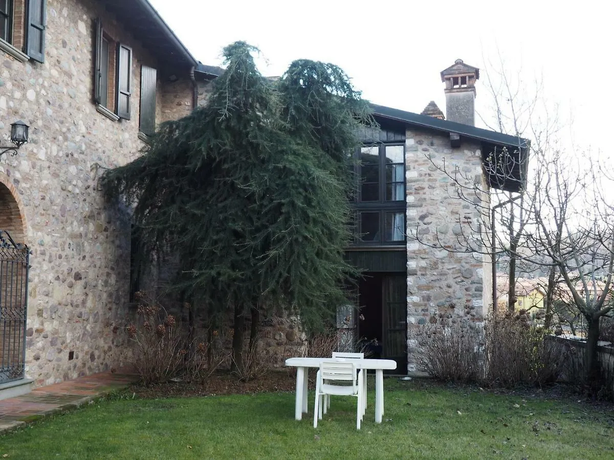 Couette-café B&B Il Dosso Corte Franca Italie